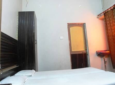 Hotel Rajpoot, Allahabad 3